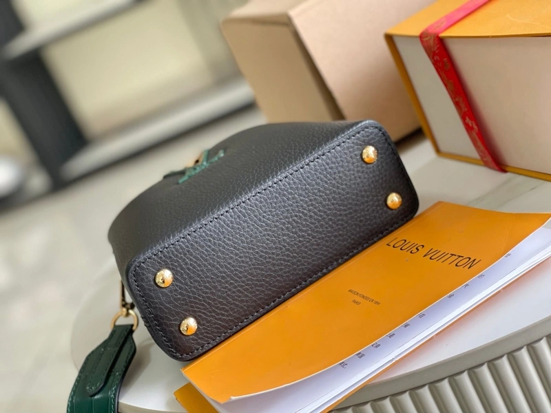 LV Capucines Bags 4171D-0174