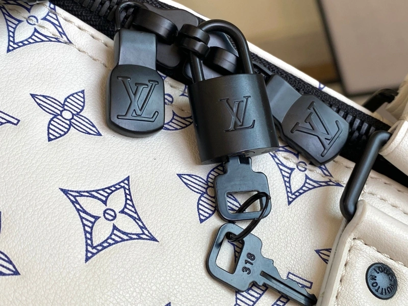 LV Travel Bags 4171D-0230