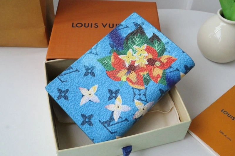 LV Wallets 4178A-0015