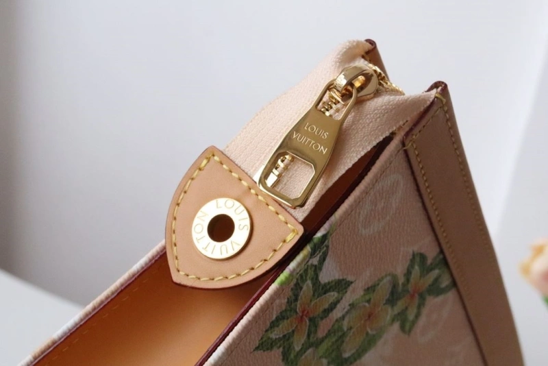 LV Clutch Bags 4178A-0018