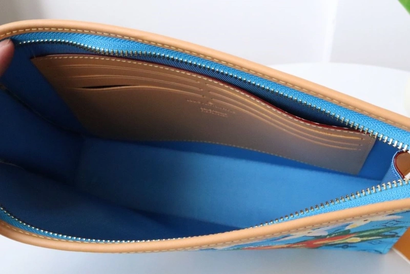LV Clutch Bags 4178A-0019