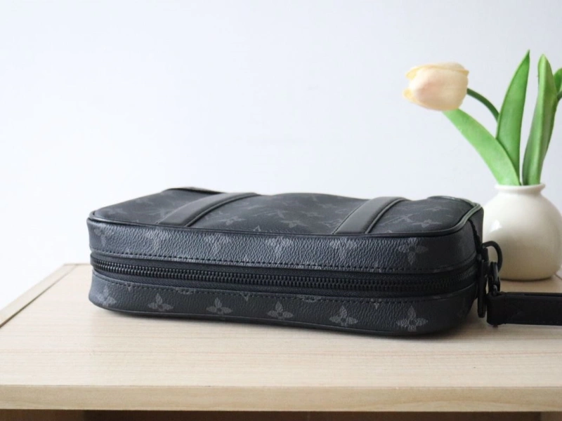 LV Clutch Bags 4178A-0039