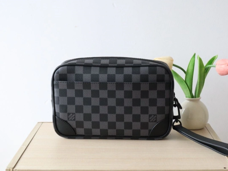LV Clutch Bags 4178A-0041