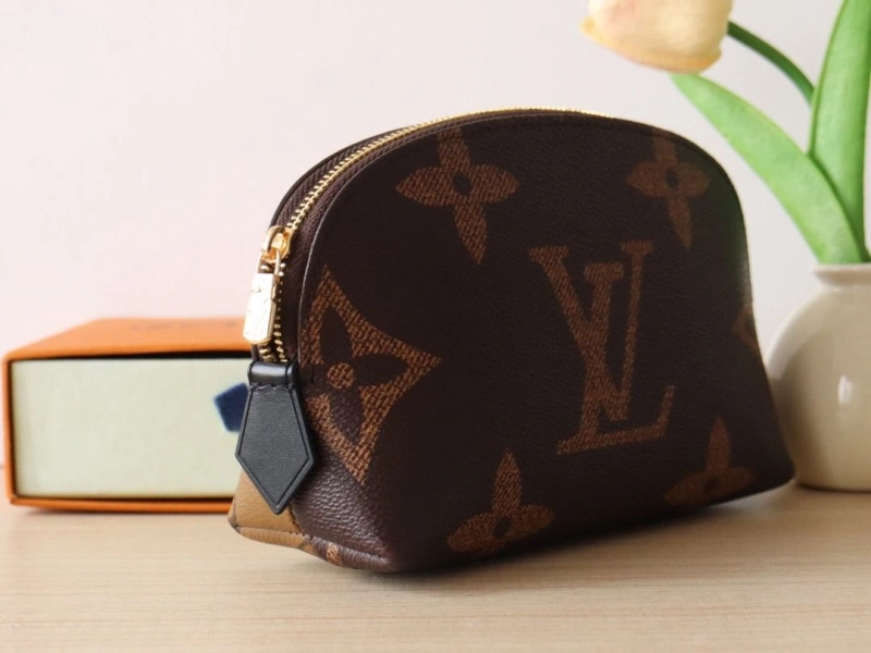 LV Clutch Bags 4178A-0064