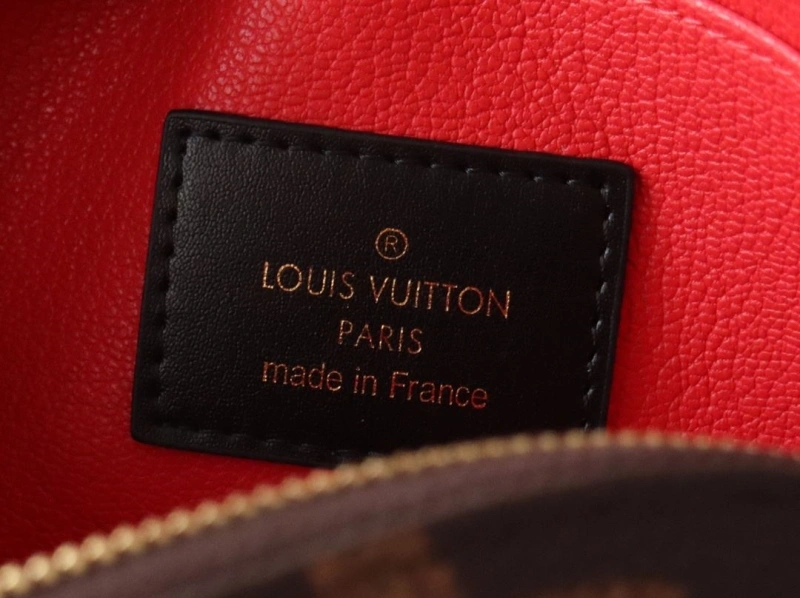 LV Clutch Bags 4178A-0064