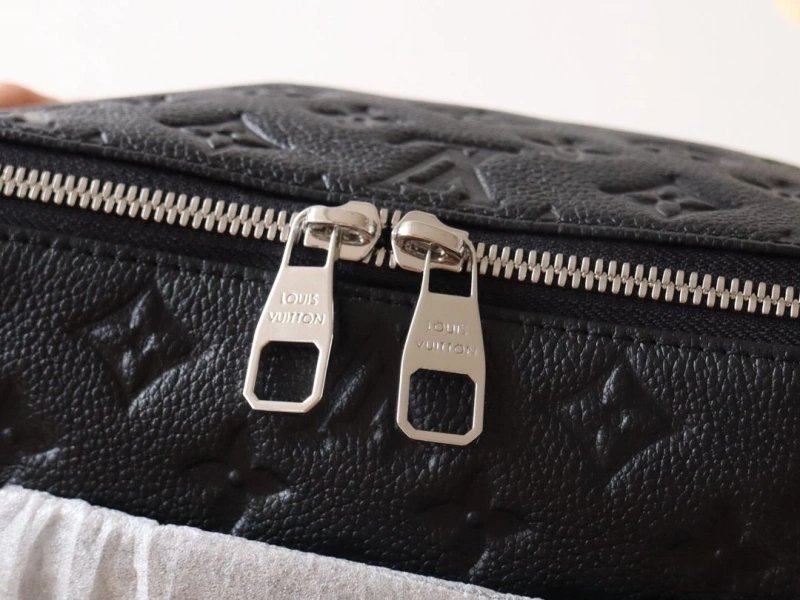 LV Cosmetic Bags 4178A-0067