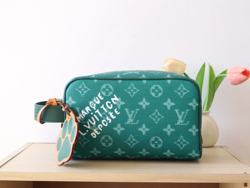 LV Cosmetic Bags 4178A-0088
