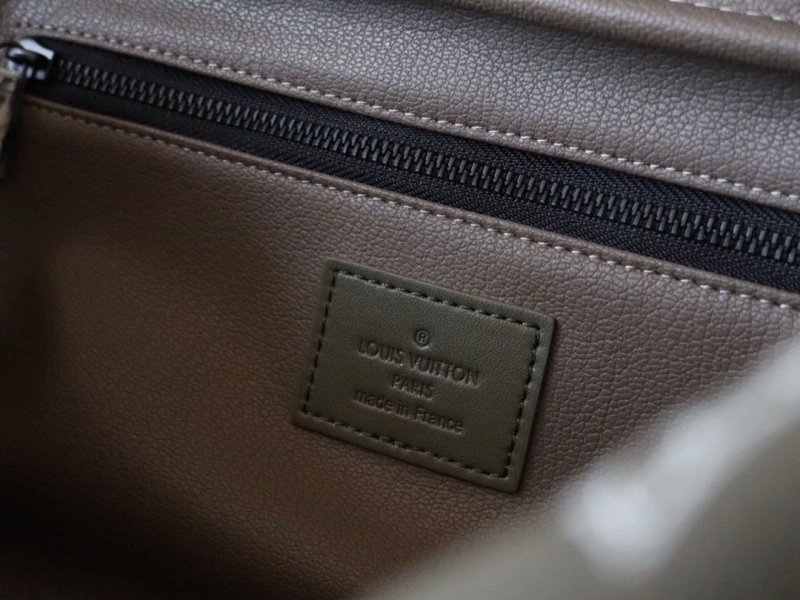 LV Cosmetic Bags 4178A-0108