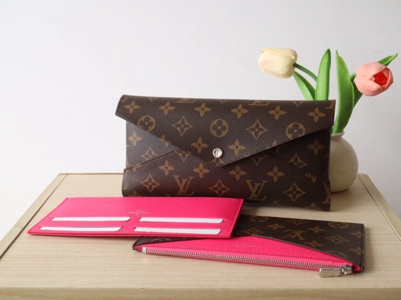 LV Clutch Bags 4178A-0208