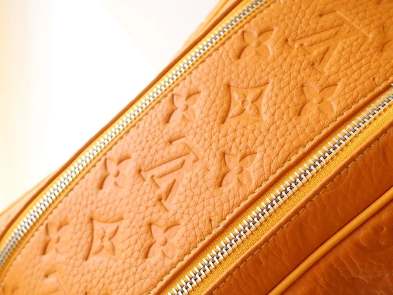 LV Cosmetic Bags 4178A-0260