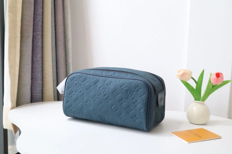 LV Cosmetic Bags 4178A-0261