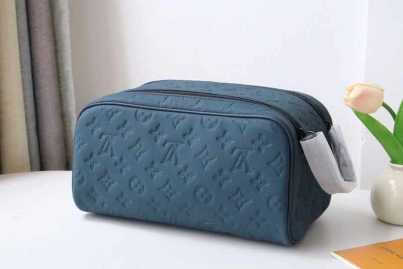 LV Cosmetic Bags 4178A-0261