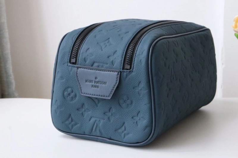 LV Cosmetic Bags 4178A-0261