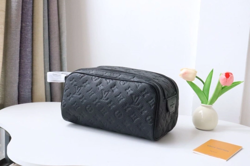 LV Cosmetic Bags 4178A-0262