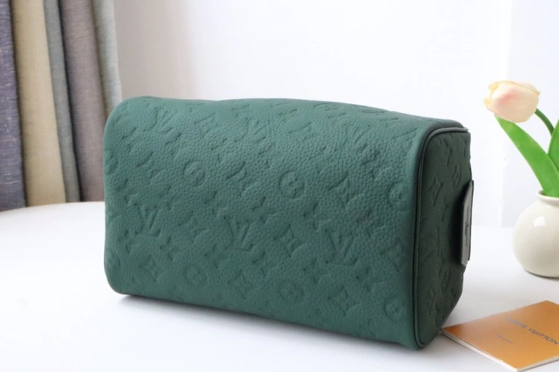 LV Cosmetic Bags 4178A-0263