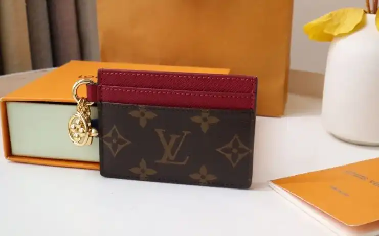 LV Wallets 4178D-0150