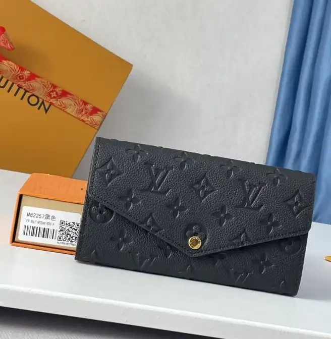LV Wallets 4178D-0159