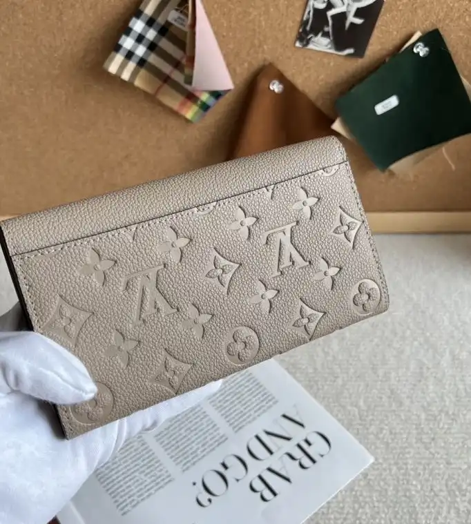 LV Wallets 4178D-0163