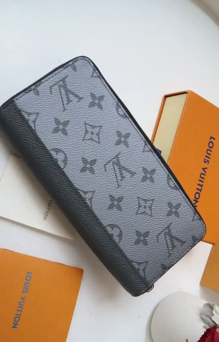 LV Wallets 4178F-0021