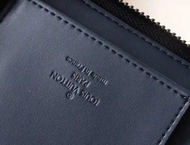 LV Wallets 4178G-0041