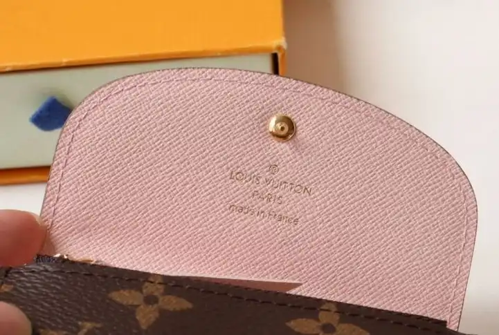 LV Wallets 4178G-0065