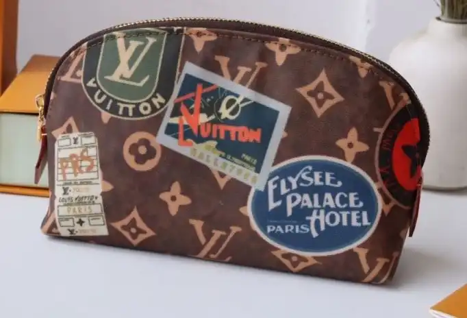 LV Wallets 4178G-0225