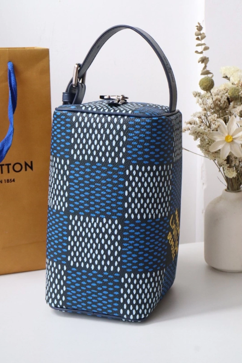 LV Cosmetic Bags 4178H-0032
