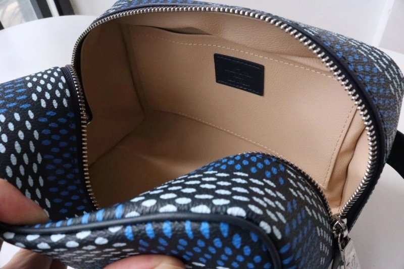 LV Cosmetic Bags 4178H-0032