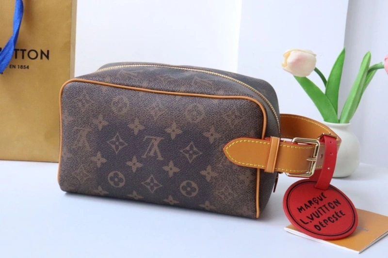 LV Cosmetic Bags 4178H-0086