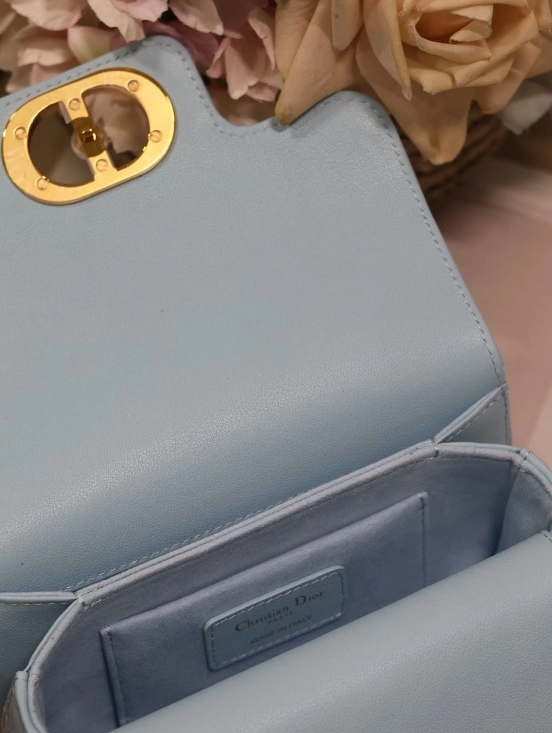 D10r satchel bags 4180d-0001
