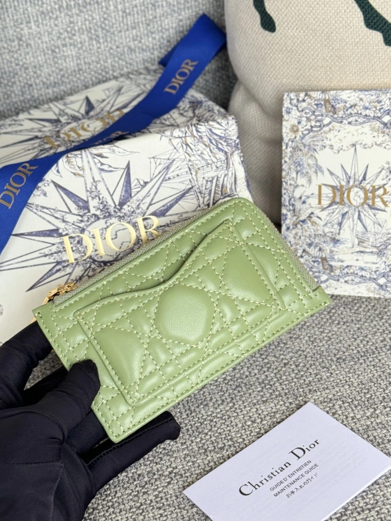 D10r wallets 4180f-0304
