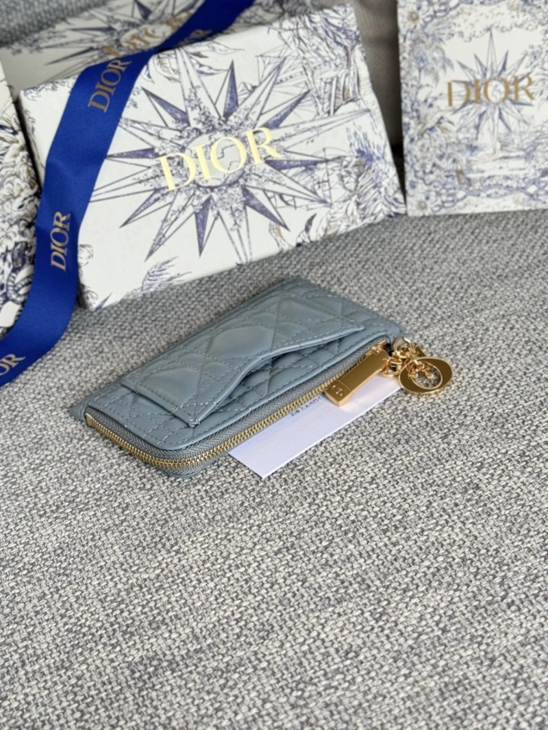 D10r wallets 4180f-0307