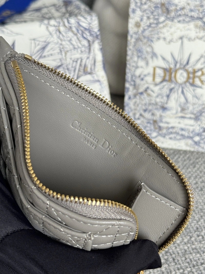 D10r wallets 4180f-0311