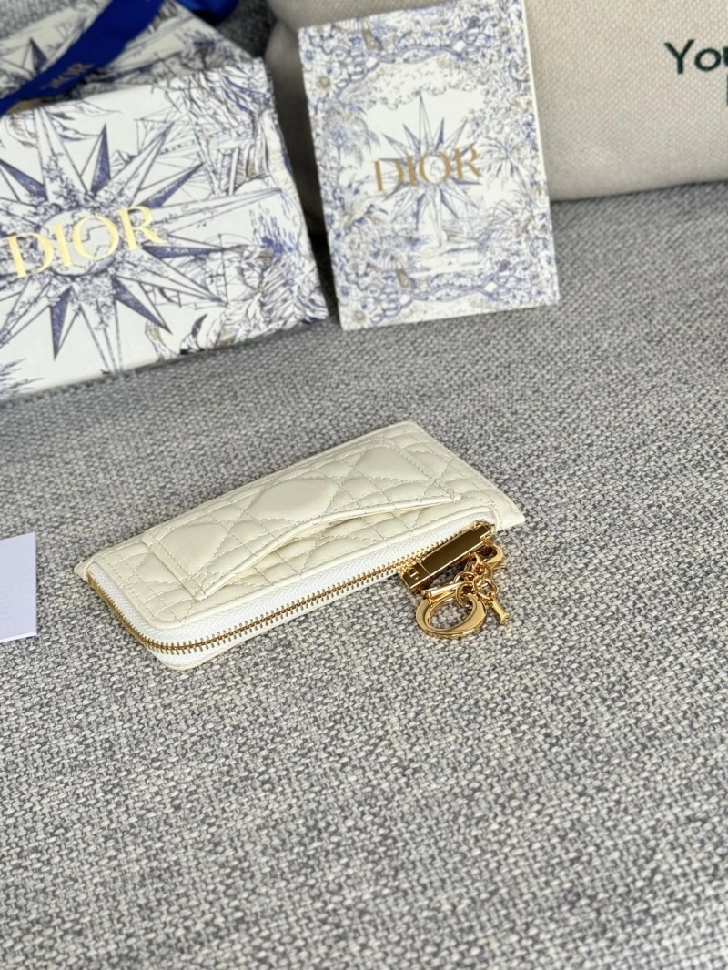 D10r wallets 4180f-0312