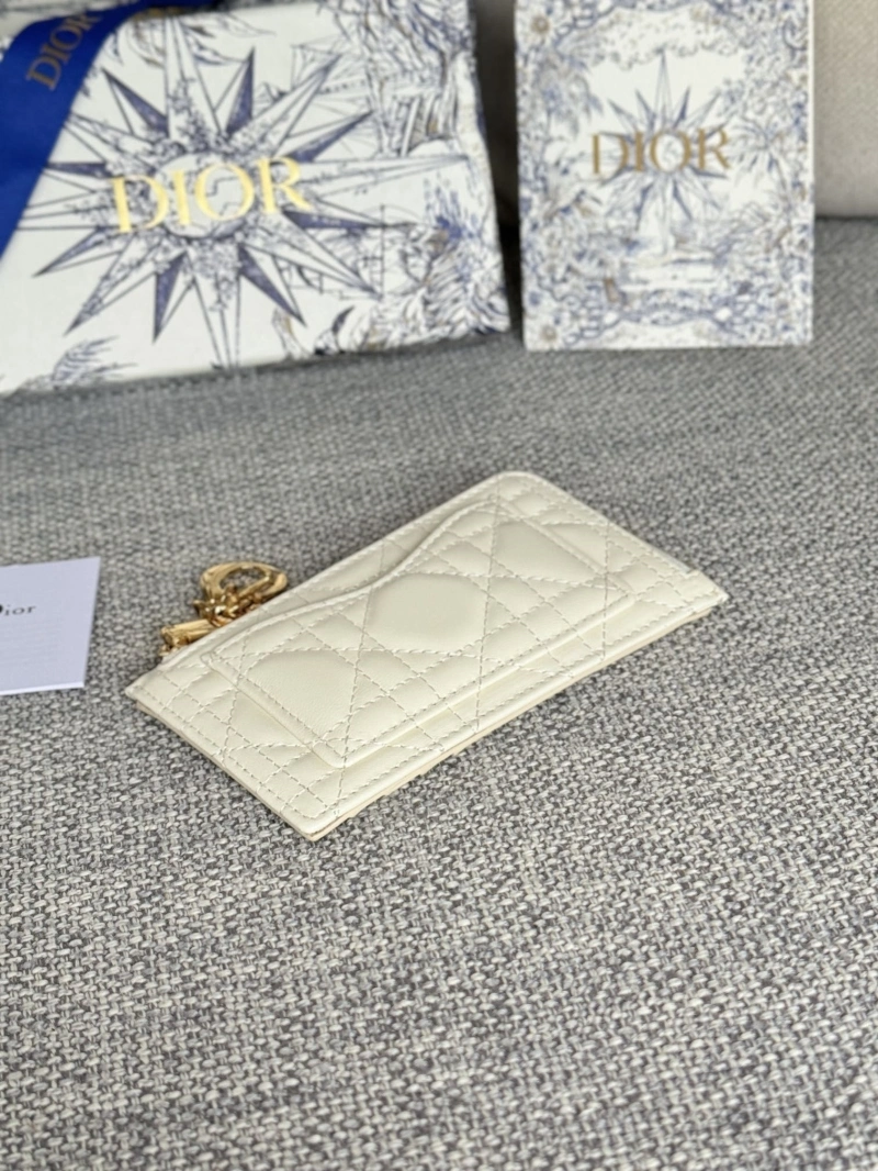 D10r wallets 4180f-0312