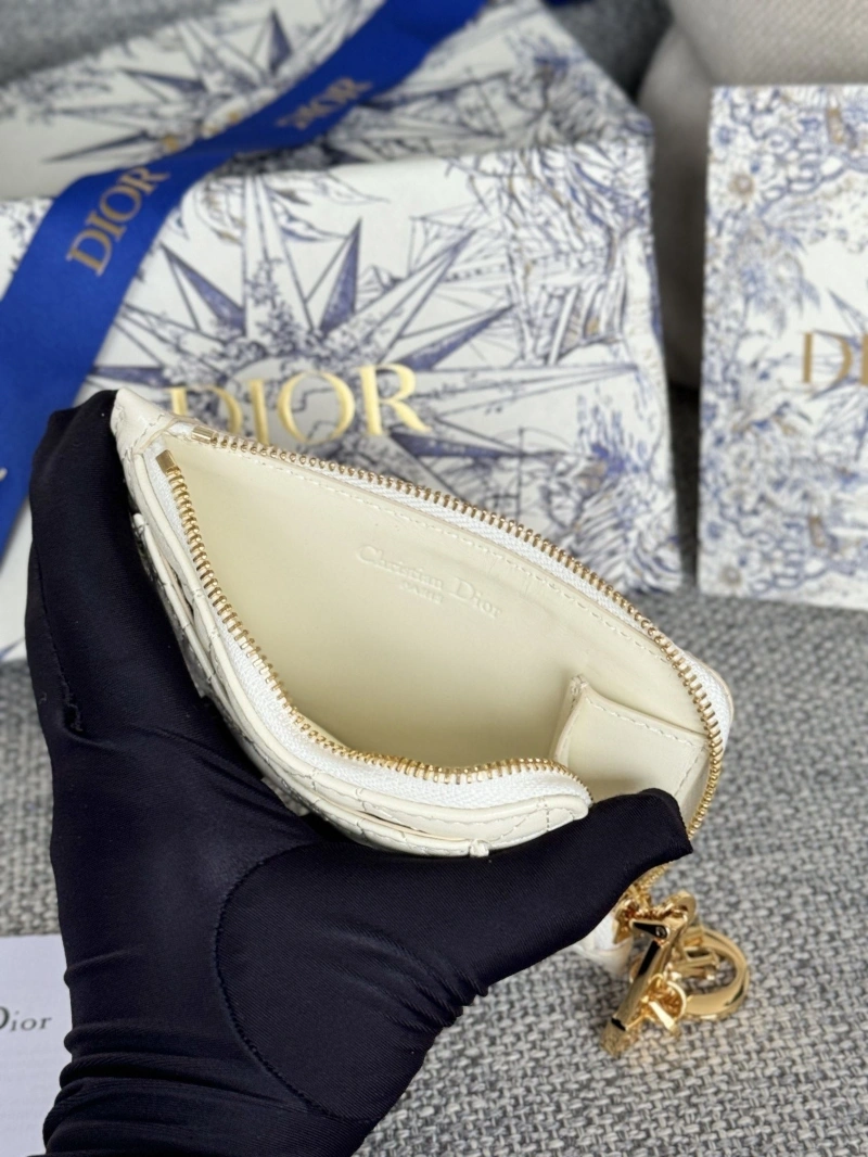 D10r wallets 4180f-0312