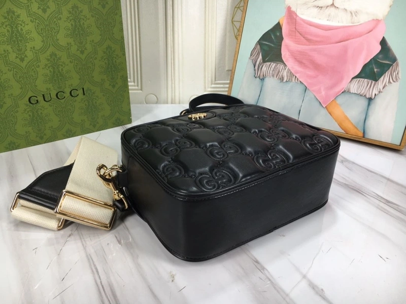 Gvc*1 satchel bags 4186-0047
