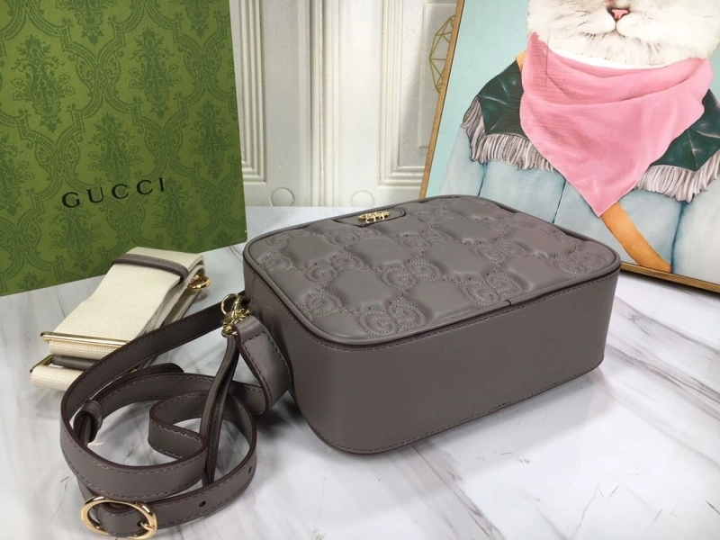 Gvc*1 satchel bags 4186-0048