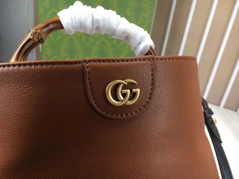Gvc*1 top handle bags 4186-0156