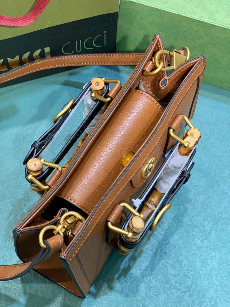Gvc*1 top handle bags 4186-0180