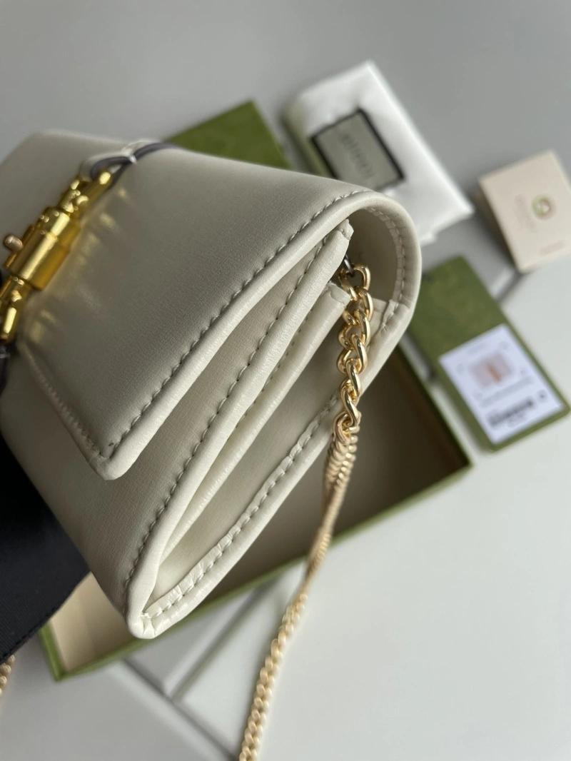 Gvc*1 satchel bags 4186-0308