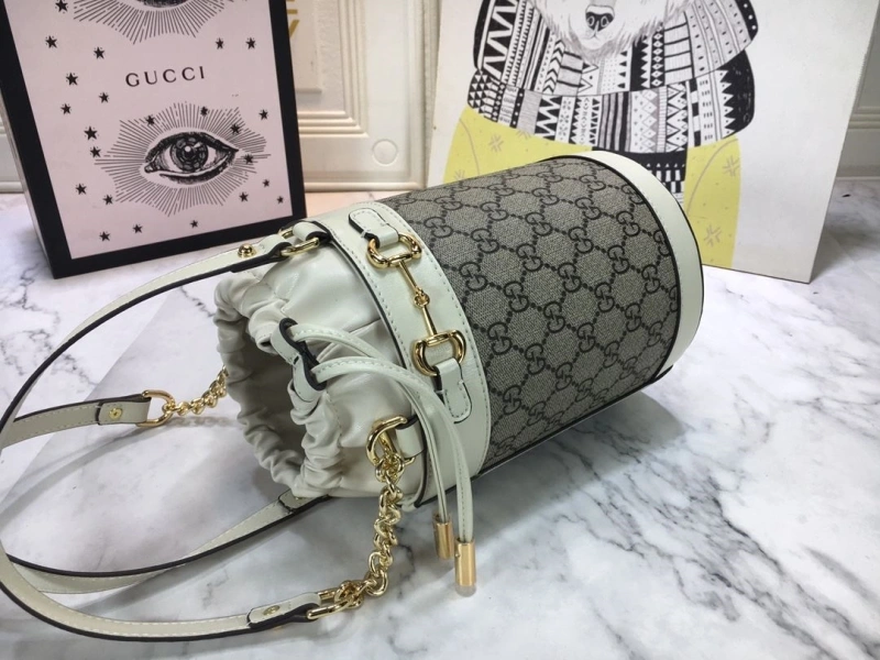 Gvc*1 bucket bags 4186-0393