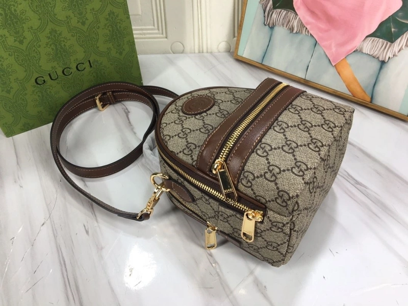 Gvc*1 backpacks 4189a-0157