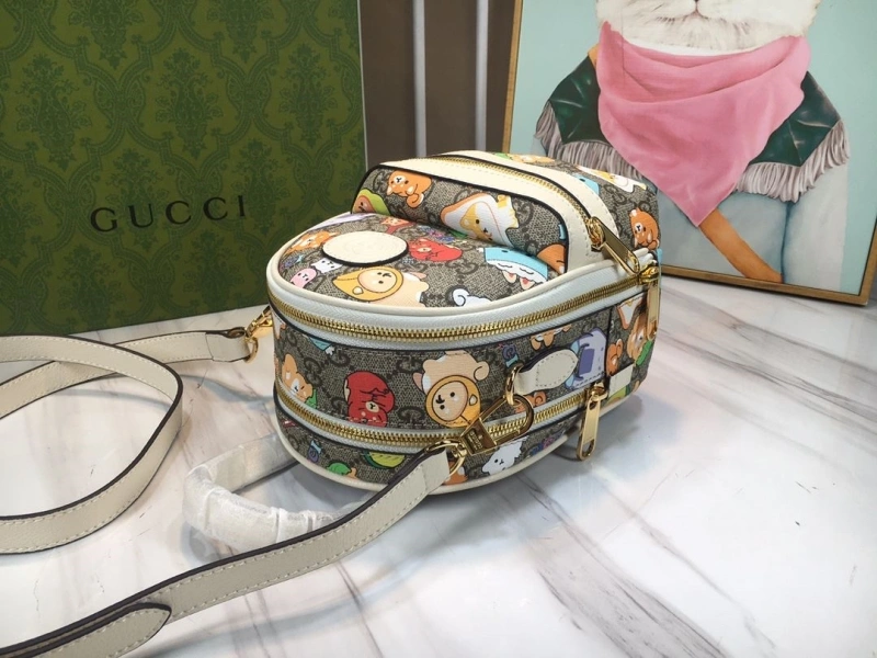 Gvc*1 backpacks 4189a-0241