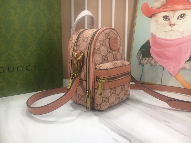 Gvc*1 backpacks 4189a-0242