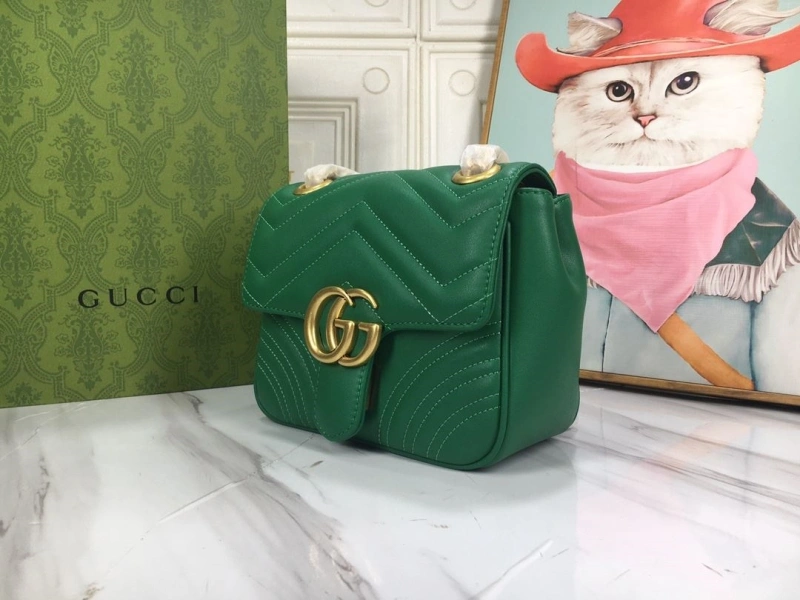 Gvc*1 clutch bags 4189a-0245