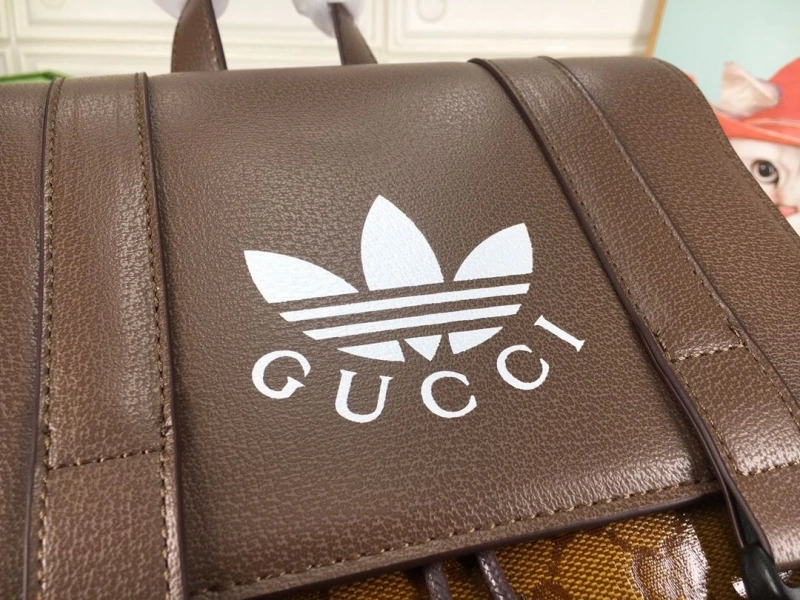 Gvc*1 backpacks 4189a-0266