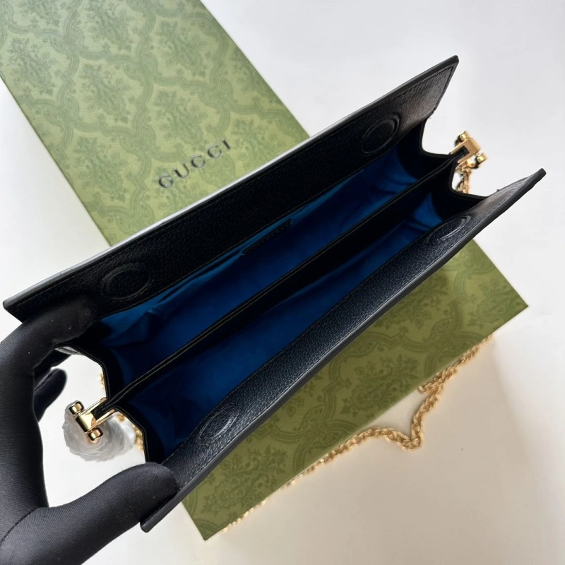Gvc*1 clutch bags 4189a-0290
