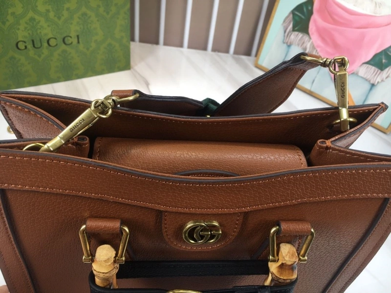 Gvc*1 top handle bags 4189a-0333