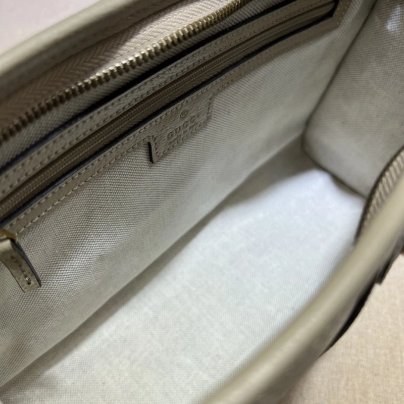 Gvc*1 clutch bags 4189a-0362